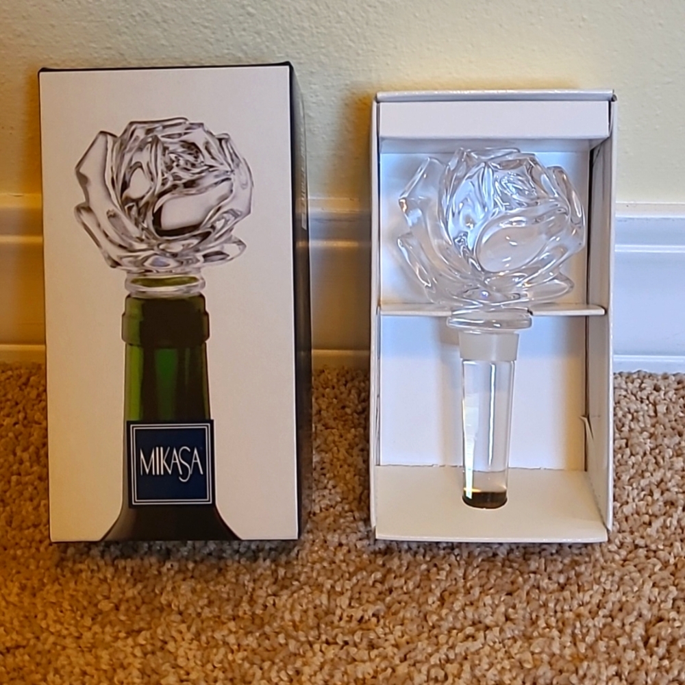 Mikasa Crystal Rose Wine Bottle Stopper, NIB
